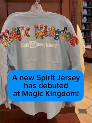 A new Magic Kingdom Spirit Jersey has debuted at Walt Disney World, featuring iconic attractions and characters in each letter of “Magic Kingdom!” • Will you be picking this up? Let us know in the comments! • #waltdisneyworld #disney #disneyparks #magickingdom #mickeymouse #spiritjersey #disneymerch #disneyspiritjersey #themepark #mainstreetusa 