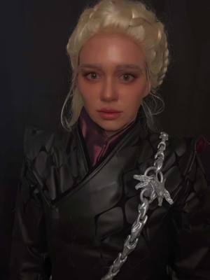 Daenerys Targaryen Season 8 of Game of Thrones Costume #daenerystargaryen #gameofthrones #daenerys #daeneryscosplay #motherofdragons #houseofthedragon #missandei #viserion #asoiaf #asoiaftiktok #asongoficeandfire #georgerrmartin #gameofthronescosplay #cosplay #cosplayer #cosplayers #khaleesi #southernmotherofdragons @HBO @Game of Thrones 