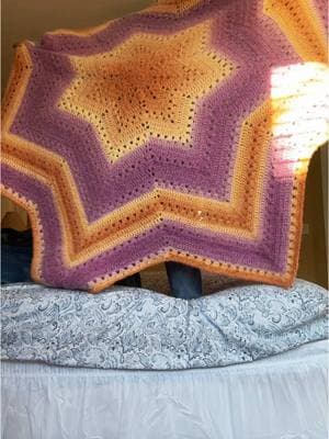 6 day star blanket finally complete (spoiler: it took me longer than 6 days)!! Recorded after each skein of Colorama was finished #6daystarblanket #crochet