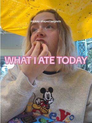 LET’S EAT🍽️🎆 Disneyland edition!!! if you’re not eating at the park every like 2 hours, you’re doing it wrong🫶😘🤌  #whatiatetoday #whatieatinaday #eatwithme #nodiet #whatiateatdisneyland #disneylandfood 