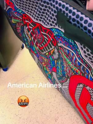 @AMERICA AIRLINE #americaairlines es un robo América airline 