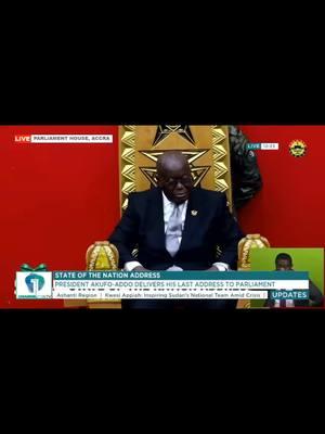 President Akuffo Addo bodyguard collapsed in parliament today during his speech  #ghanatiktok🇬🇭 #fyppppppppppppppppppppppp #viralvideo #fyipシツ #ghanatiktokers🇬🇭🇬🇭🇬🇭 #ghanaelections2024 