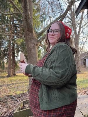 I’m going on an adventure! #hobbitcoreoutfit #hobbitcore #plussizewinterfashion #overallsoutfits #winteroutfitinspo #thriftadventure 