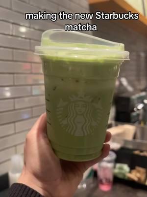 so much better without all that sugar 😭💚 #starbucks #matcha #matchalatte #starbucksmatcha #starbucksbarista #sbux #barista #starbucksdrinks #matchalover 