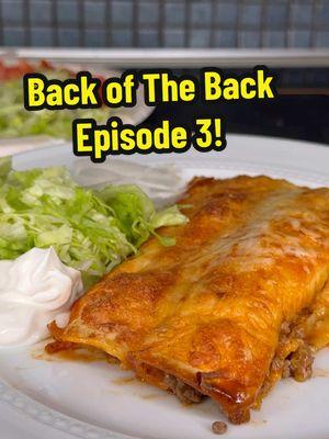 Easy Beef Enchiladas . 1 lb Ground Beef 2 10oz cans Enchilada Sauce 1 1/2 cup Shredded Cheese 10 Flour Tortillas . Preheat oven to 375 degrees. Cook ground beef in a skillet over medium heat, drain fat. When browned, stir 3/4 cup of the enchilada sauce and 1 cup of cheese into the beef. Add a few large spoonfuls to each tortilla and roll up. Add to a greased baking dish, top with remaining sauce and cheese. Bake for 15-20 minutes. Enjoy! #enchiladas #redsauce #oldelpaso #easymeals #30minutemeals #Kidapproved #Backofthebox #RecipeReview #FoodReview 