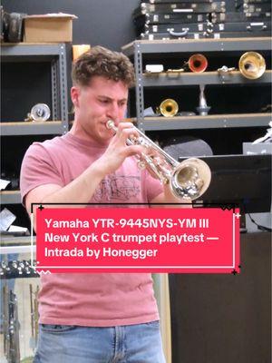 This C trumpet is a powerhouse… Playtesting the Yamaha YTR-9445NYS-YM III New York C Trumpet with Evan here in the store. Excerpt: Intrada by Honegger #jlandressbrass #playtest #classicaltrumpet #trumpet 