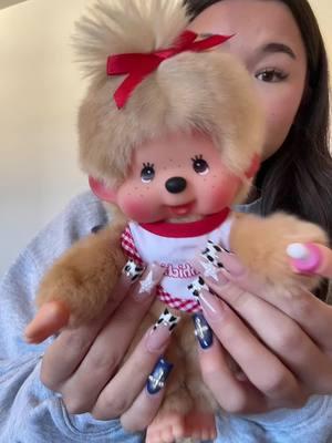 monchhichi acting a foolio omg she’s too turnt #monchhichi #monchhichidoll #baddiebaddieshotoclock 