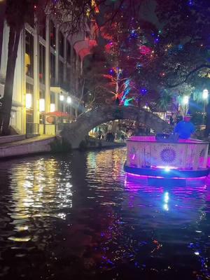 #riverwalksanantonio 😍♥️