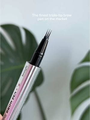 The first 3-prong brush tip on the market! NEW Mighty Fine Brow pen is now available online and in-stores💖 #mightyfinebrowpen #Benefitbrows #makeuphacks #browpen #diymakeup #waterproof #benefitcanada