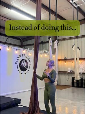 Sometimes we get so used to the same pathways, we forget to try something new! 🤸🏻‍♀️ I hope this inspires you! 😜 #AerialSilks #AerialTutorial #AerialTips #AerialTricks #TarponSprings#CapCut 