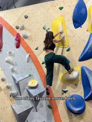 Learning coordination moves like this is so satisfying! #boulderinggym #coordinationmove 