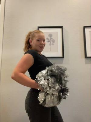 I miss fnl’s so much #fb #fnl #hs #cheerleader #uniform #pompoms #fypシ゚viral 