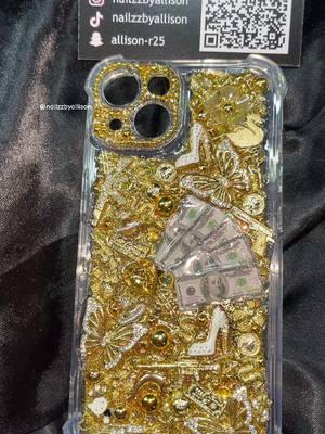 IG: Nailzzbyallison #goldcase #goldjunkcase #junkcase #junkiecase #customjunkcase #foryoupage #foryouu #customorder #goldphonecase #SmallBusiness #thankyou #blowthisup #fypシ #foryou #viraltiktok 