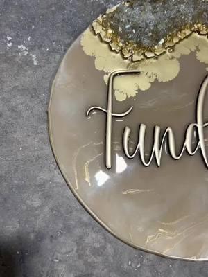 Ever wonder what goes into creating my custom key signs?  Let me take you behind the scenes of this dark nude & gold beauty 😍  From choosing the perfect shades to crafting those gold accents that pop, every detail is designed to make this sign as unique as YOU and your brand.  This isn’t just a sign. It’s a statement piece for your Realtor business. Use it to:  🏡 Celebrate your client’s closing day.  📸 Elevate your social media with branded photos.  🎉 Stand out at open houses and events.  Ready to design YOUR custom sign? Shop now on my website.  #CustomKeySign #RealtorBranding #BehindTheScenes #CreativeDesigns #RealEstateMarketing #RealtorBranding #StandOutInRealEstate #DarkNudeAndGold