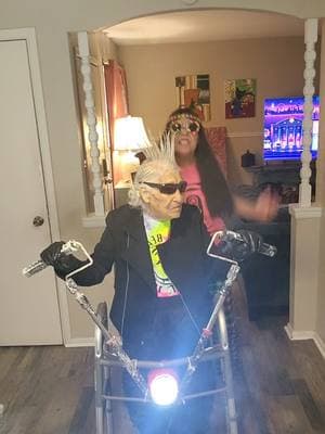 Electric Avenue  #comedy #dementia #fyp #granny #sanantoniotx #electricavenue #eddygrant #funny 