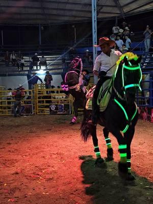 gracias a toda mi gente de el Amatillo, Ipala, 🇬🇹  #Chiquimula #desfilehipicoChiquimula #desfilehipico #showdecaballos #caballosoficial #elmejorrestauranteenchiquimula #viral #Guatemala #rancholaslomaschiquimula #viral #mercadodechiquimula 