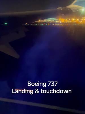 #boeing #landing #landinggear #touchdown #haifausa #haifainspiration #tips #travel #plane #airplane #airport #usa_tiktok #ArabTikTok #followerstiktok #fypage #foryoupageofficiall #tipsbyHaifa #arab 