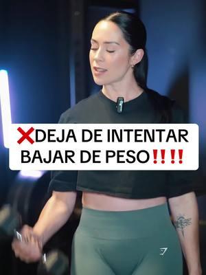 ❌ DEJA DE LUCHAR CONTRA LA BASCULA ‼️ Entiende esto… 👇🏻 📉 Las mujeres que dejan de obsesionarse con perder peso logran perder grasa corporal más fácilmente.  . Déjame explicarte cómo. 👇 🔥 ¿Te suena familiar? ✔️ Comer sano y ejercitarte, pero aún así la báscula sube. ✔️ Escuchar el típico consejo: “Consume menos calorías de las que quemas”. 🚫 ¡No es tan simple! Muchas veces es peso de agua o inflamación, no grasa. 💪 Señales de que estás perdiendo grasa corporal: 1️⃣ Ropa más suelta 👖 2️⃣ Más fuerza en tu día a día 🏋️‍♀️ 3️⃣ Tendencia descendente en tu peso (aunque fluctúe). ✨ Aprende a reducir inflamación y ver resultados reales. . Si estas lista para un cambio definitivo sin sacrificar las cosas mas preciadas de la vida👇🏻 . Comenta “info” para detalles sobre mi programa de asesoría personalizada con mi app y equipo de profesionales ✅ . . #Bienestar #PérdidaDeGrasa #SaludFemenina #TipsDeSalud #CuerpoSano #MujeresEmpoderadas #adiósinflamaciónmuscular 