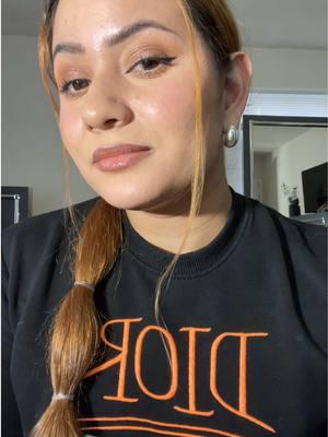 Grwm Makeup #grwm #grwmmakeup #grwm #makeup #grwmroutine #routine #routinemakeup @ONE SIZE BEAUTY @Hourglass Cosmetics @Fenty Beauty @Charlotte Tilbury 