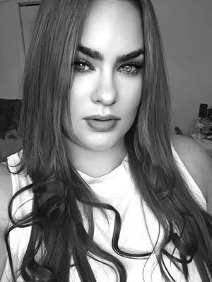 🤍🖤 #ismabeauty #filtros #blancoynegro 