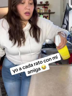 yo haciéndole entender a mi amiga  😂😂#2025 #parati #paratiiiiiiiiiiiiiiiiiiiiiiiiiiiiiii #paratii #micaracter #fyp #yanoagascorajes #yanoteconozco #videos #cotorre #bromas #chistes #purorelajo 