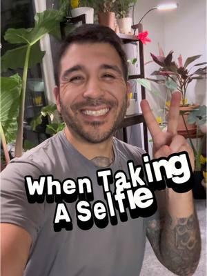 The Stages of A Selfie. 🤳 #selfies #selfiestudio #anthonypaulino 