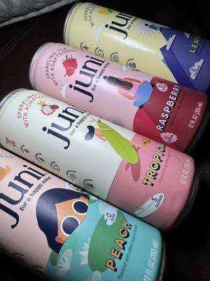 Sparkling tea!! #TikTokShop #juni #sparklingtea #contentcreator #ugccreator #branddeal #tiktokshopholidayhaul #NewYearNewAura 