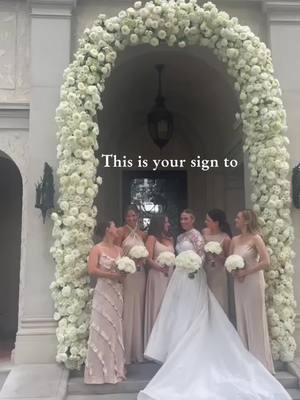 This is your sign to book that dream wedding! 💍👰🏻‍♀️💒🥂 • • • • • • #southernweddings #texaswedding #texasbride #bridesofaustin #atxwedding #pearleventsatx #atxweddingplanner #atxweddings #fyp #foryoupage#weddingsofTikTok #2024 