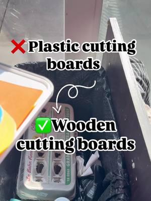 Treating wooden cutting boards  #lesstoxic #woodencuttingboard #cuttingboard #microplastic 