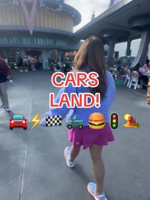 #Carsland #radiatorsprings #disneyscaliforniaadventure #DCA #californiaadventure #disneyland #lightningmcqueen 