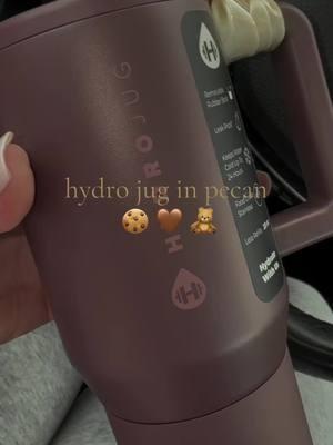 I love neutrals 🧸🍪 #tumbler #hydrojug #hydrojugtraveler #brownaesthetic  