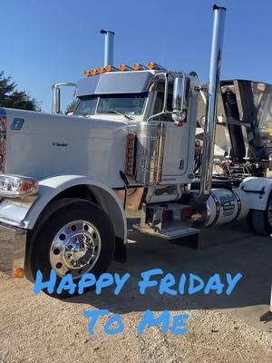 GOT MY OLE GIRL BACK! SHES READY FOR THE ROAD!!!! #fyp #ticktockfamous #foryoupage #graysoncountytexas #crazypawpaw #truckinpawpaw #stanfordtruckinginc  #peterbuilt389 