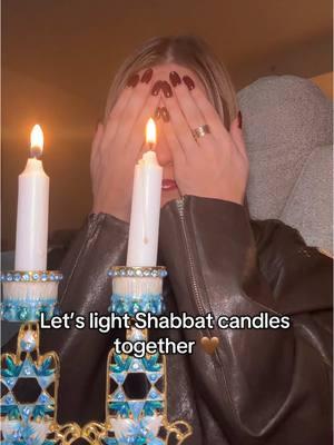 First Shabbat of the new year 🤎 #jewishtiktok #shabbat #shabbatshalom #shabbatcandles 