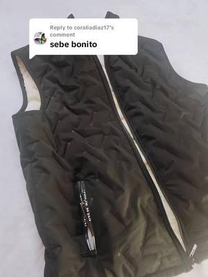 Replying to @coraliadiaz17 este chaleco waterproof màs que bonito...es necesario y a excelente precio❤️💯🥰 #fleecejacket #waterproofvest #vest #wintervest #puffervest #puffervestoutfits #waterproofjacket 