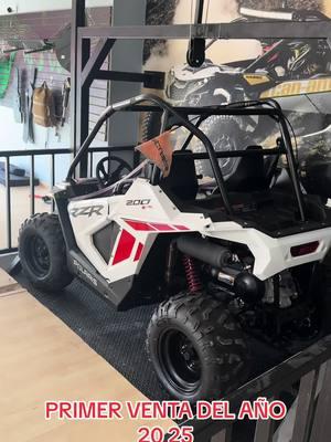 #ladiversioncomienzadondeelpavimentotermina #npaauctions #iaa #rzr200 #motosparamexico #ventadecuatrimotos #transportedemotos #polarisrzr 