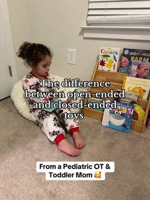 We try to do a mix of both types in our home, but we definitely have more open-ended toys!!  Share what your child’s favorite toys are 🥰 #fyp #foryoupage #toddler #toddlertoys #pediatricot #developmentaltoys #toddlerplayroom #toddlermom #MomsofTikTok #parents #toddlerplaytime #openendedtoys #screenfreeplay #toys 