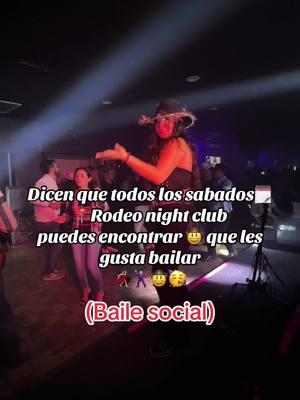 💃🏻🕺🏻🤠 #bailesocial #socialdancing #vaqueros #vaqueras #mexicanos #latinos #nightclub #sabados #bailarines #baile 