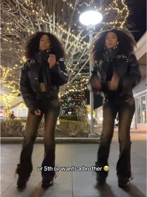 tag them 😂 follow me for a surprise ig: yariseason @Yari twins #yari #viral #yariseason #yaribetter #sturdyqueen #twins #twin #yaritwins #dance #yaritwin #fyp #fypシ #foryoupage #foryou #mufasa 