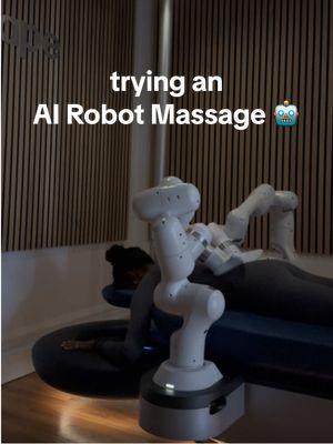 follow for more nyc adventures :) full video of my @Aescape experience is on my YouTube channel 🤖🦾 #robotmassage #nyc #nyclife #nycvlog #massagetherapy #techlovers #selfcareroutine #hiddengems #fypシ #trending 