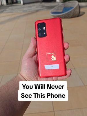 Did you know this phone existed? #techtok #tech #snapdragon #android #snapdragon8elite #imparkerburton #androidguy #techguy 