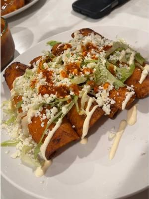 Enchiladas Rojas 🌶️ Enchiladas Rojas de Queso #enchiladas #enchiladasrojas #enchiladasdequeso #enchiladasrojasdequeso #bmgrecetas #cocinando #recetas #parati #paratii #recetasfaciles #recetasfacilesyrapidas #recetastiktok #recetasmexicanas #comidamexicana #recetascaseras #recetaseconomicas #recetasexpress #recetasparati #fyp #mexicantiktok #mexicocheck #mexicotiktok #mexico #foryoupage #foryoupage❤️❤️ #fypシ゚viral 