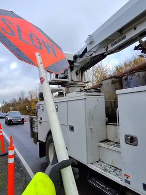 Draft from 11-18-24 flagging in Wilsonville  #bluecollar #job #flagger #trafficcontrol #work #fyp 