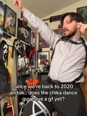 We are so back (don’t mind my cloak falling) #2020 #animetom #2020animetok #chikadance 