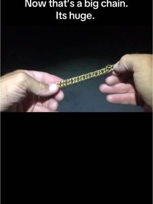 I can’t believe how big this chain is #gold #chain #detecting #minelab #coob #scoop #beach #digging #fyp #trending #crazy #week #25 