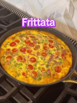 #frittata #eggs #leftover #usewhatyouhave #cheese #anythinggoes #italian  #brunch #breakfast #lunch  this fast easy meal is good for anytime during the day. Usually your leftovers!!!! 