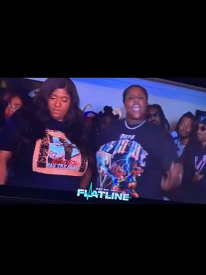 🗣️🗣️#NewBattleDrop  #BIGice vs #OFFICial  #flatlinebattlegrounds #shelovesbattlerap #battlerap #battleraphighlights #battlerapculture #Hiphop #2025 #femalerapper #theculture #TBR 