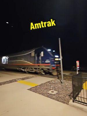 #effingham #Illinois #amtrak #il #Chicago #amtraktrain #transit #train #trainride #passenger #live #livestreaming #station #livestream #trainstation #horn #conductor #trainconductor 