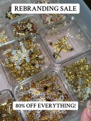 SHOP NOW EVERYTHING MUST GOO! 💕💕 #jewelry #jewelrybusiness #goldjewelry #goldjewelryaesthetic #crossnecklaces #couquetteaesthetic #rebrandingsale #closingdown #closingbusiness 