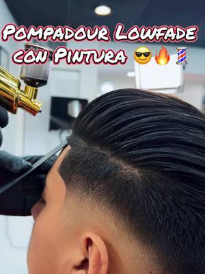 Lowfade Pompadour Con Pintura 🎨 🖤😎. Estamos en el 2025 ohh te aplicas al juego ohh te quedas atrás , Evolucionate 💯⚡️ ⚡️V I S I 💡 N A R Y         B A R B E R S ⚡️ #MiamiBarbers #BarberNation #FreshFace #FadedHaircuts #FadedMaster #Video #Hairdesign #Menshaircut #Menshaircuts #HeadShave #Clippercuts #Clipperovercomb #Clipperwork #FloridaBarbers #OrlandoBarbers #calibarber#PuertoRicoBarbers #Edgeup #StraightRazorShave #NeckShave #Hairtransformation #BarberLegend #tictok  