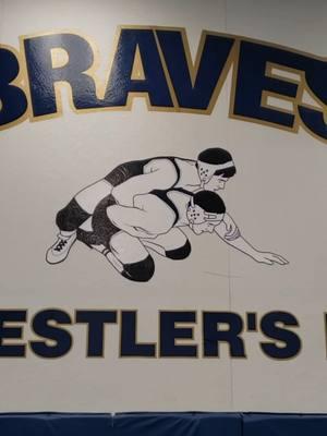 #coachvic #wrestling #indianhills #indianhillswrestling #wrestlingpractice #backonthegrind  #braveswrestling 